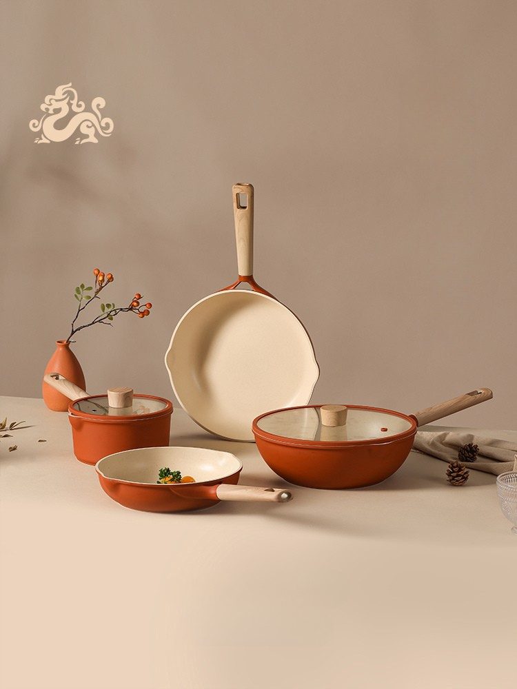 Pot and pan set home full set wedding gift housewarming gift three-piece set milk pan stir-fry non-stick pan
