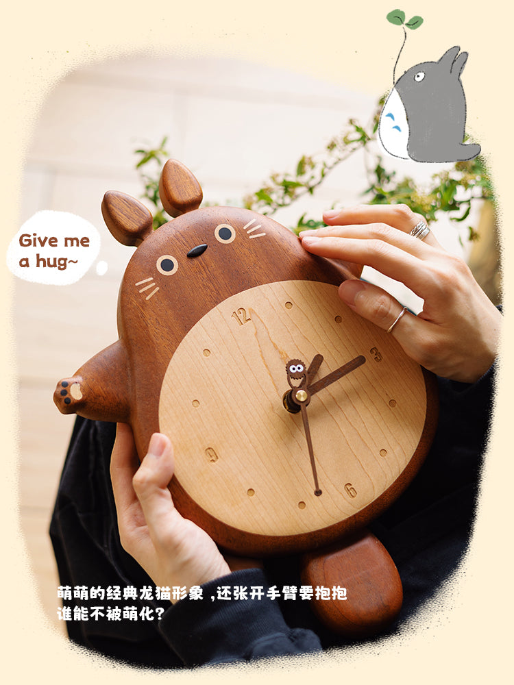 My Neighbor Totoro Wall Clock Solid Wood Pendulum Clock, Cute Living Room Wall Decoration, Wall Clock, Instagram Style Creative Children's Room Clock