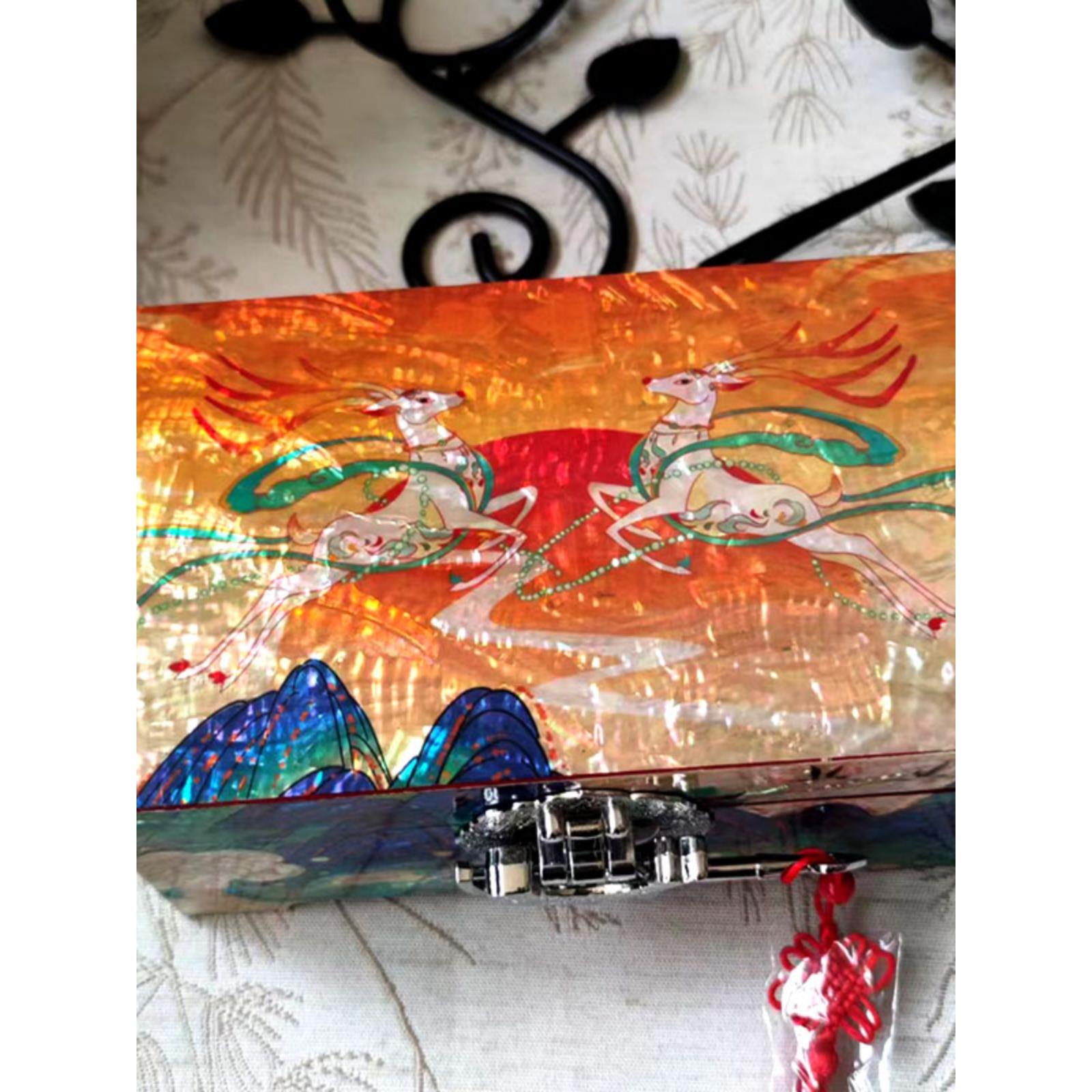 Nine-color deer, luodian lacquerware, traditional inlay handicrafts, gifts, wedding gifts, Chinese style, folio jewelry boxes, national tide