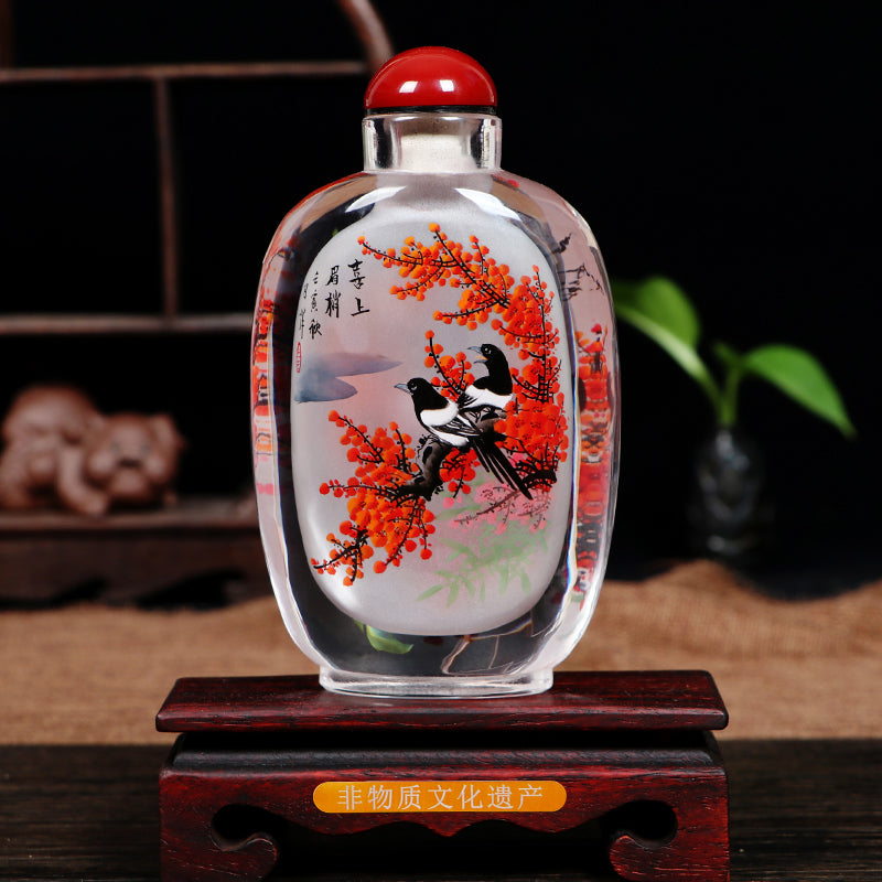 Imperial gifts, hand-painted inner painting snuff bottles, Chinese style characteristic handicraft snuff bottle ornaments, business gifts for foreigners