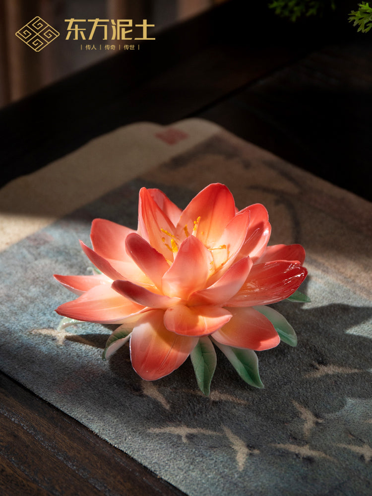 Ceramics, underglaze, color, Dehua, intangible cultural heritage, handmade porcelain flowers, epiphany ornaments, Chinese Zen white porcelain diffuser ornaments