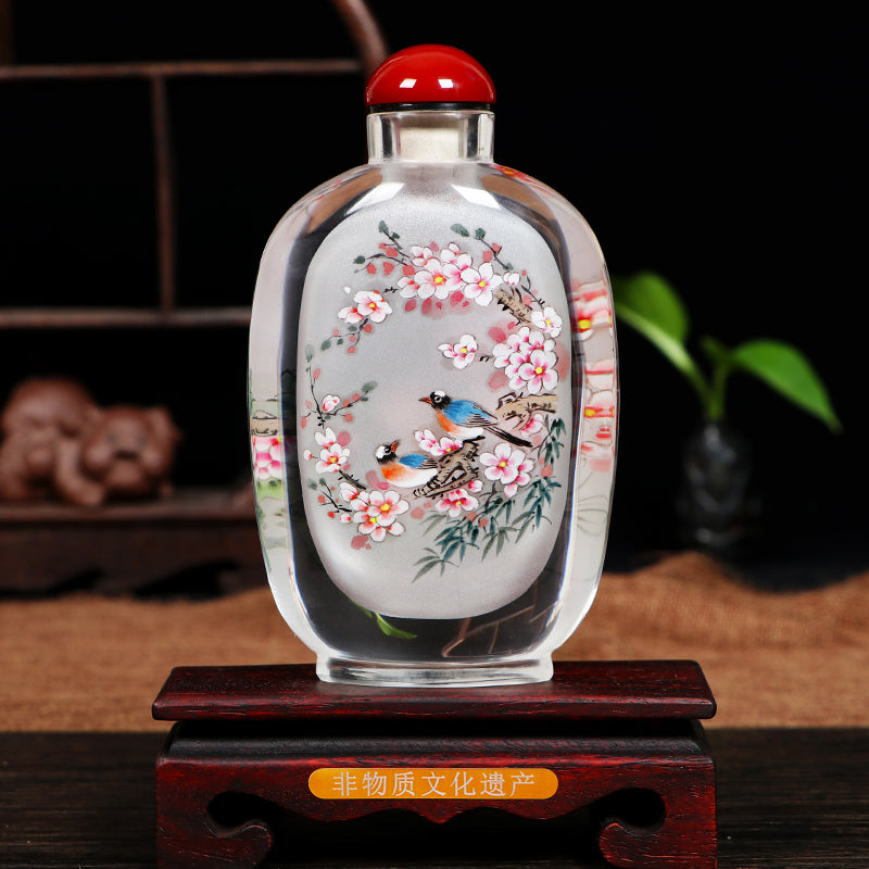 Imperial gifts, hand-painted inner painting snuff bottles, Chinese style characteristic handicraft snuff bottle ornaments, business gifts for foreigners