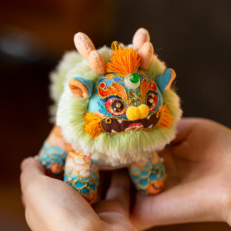 Aka embroidery handmade DIY material package water unicorn cloth doll national style Rui beast sachet pendant self-embroidered gifts